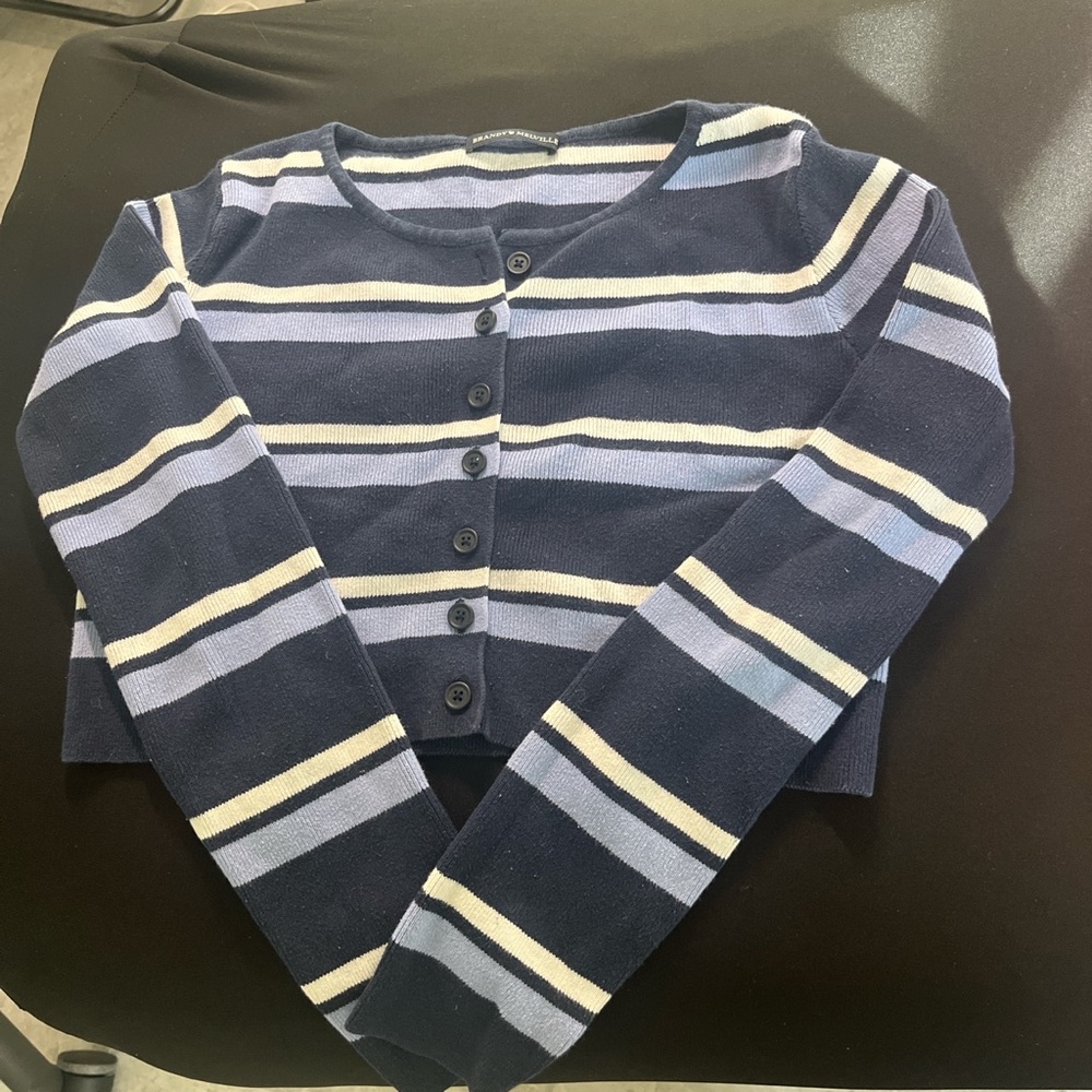 striped sweater crop